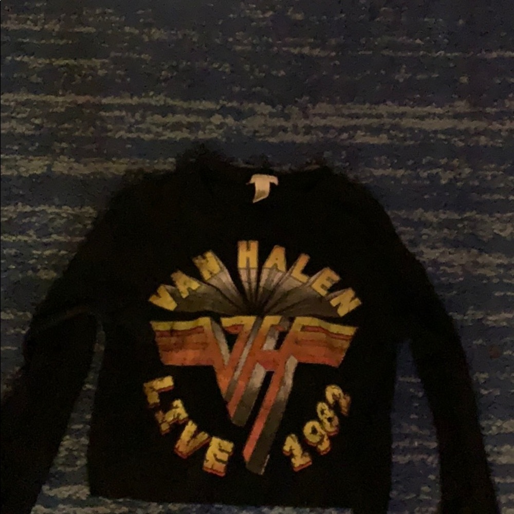 A forever 21 sweater